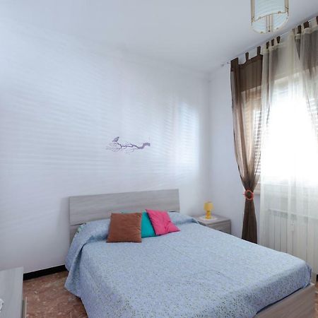 Apartmán House Henry Vado Ligure Exteriér fotografie