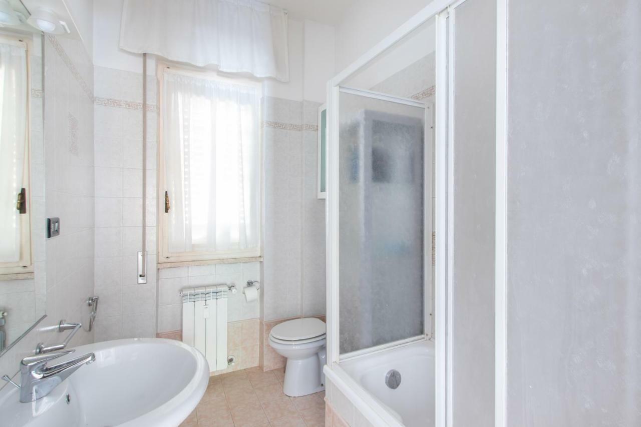 Apartmán House Henry Vado Ligure Exteriér fotografie